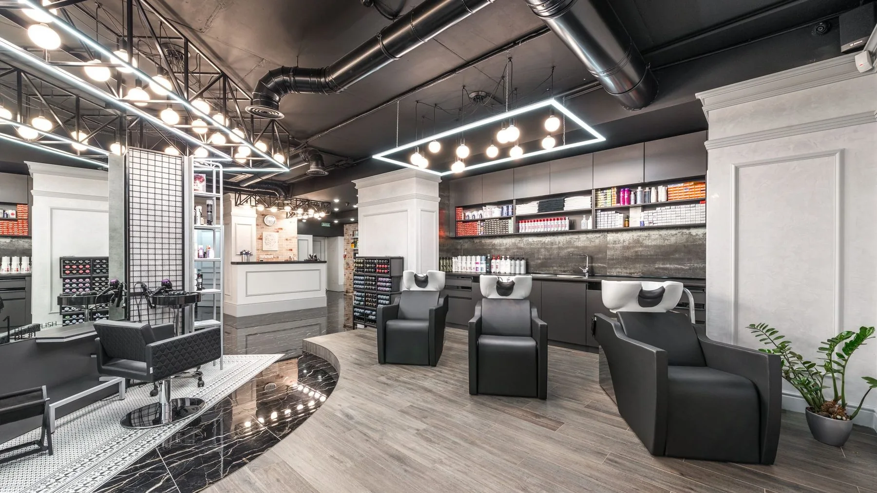 Inside Bella Vita Salon in Niagara Falls, New York