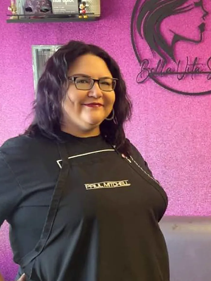 Nicole, owner and stylist at Bella Vita Salon in Niagara Falls NY